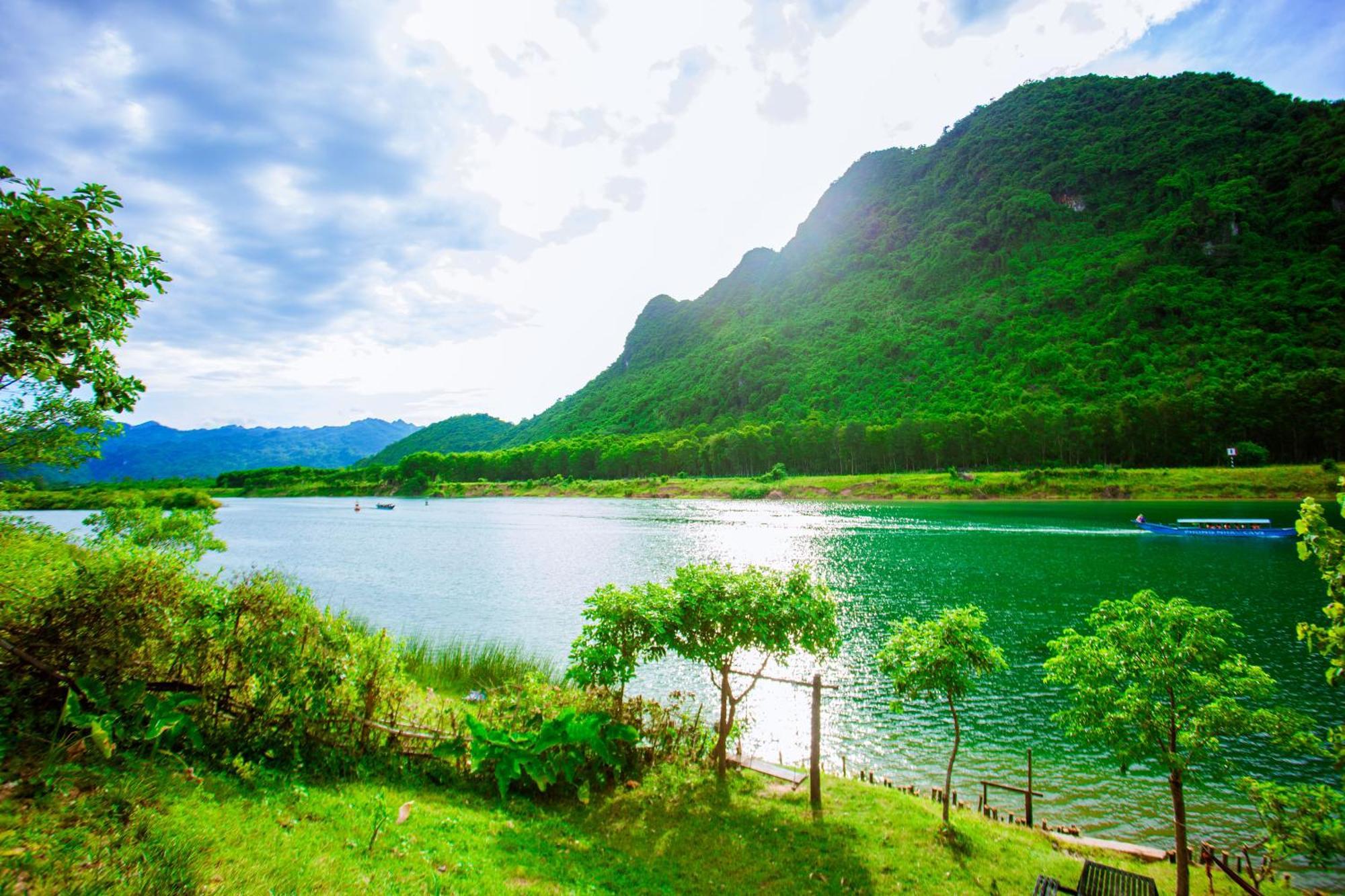 Phong Nha A Little Leaf Homestay Bagian luar foto